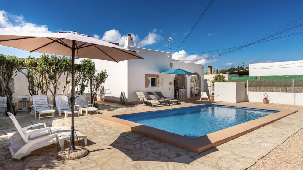 Villa with 6 rooms in Es codolar