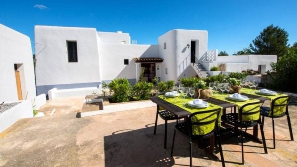 Villa  de 6 habitaciones en Santa eulalia
