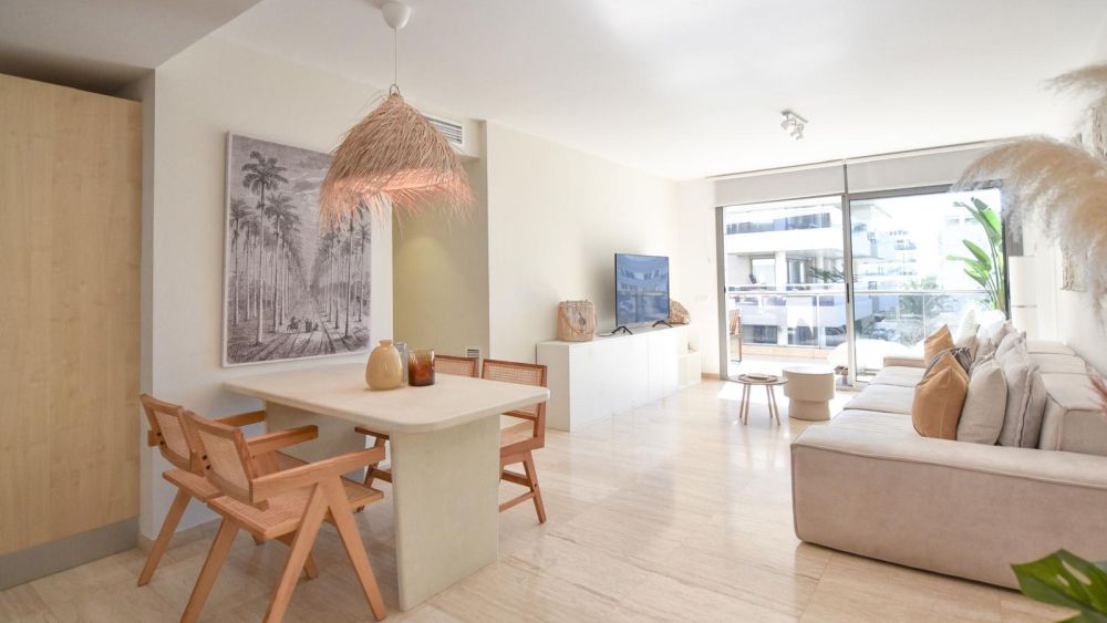 Apartment  with 2 rooms in Botafoch