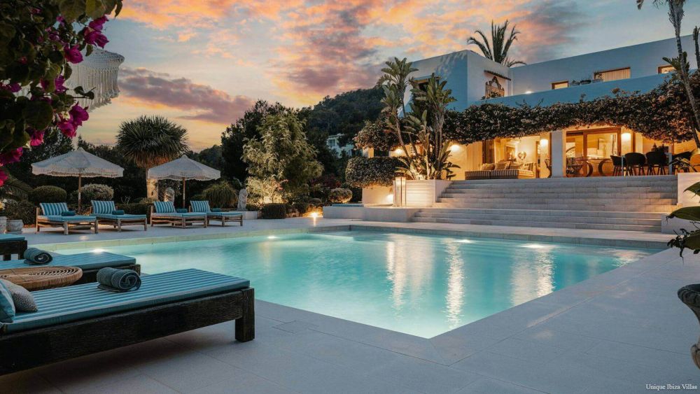 Villa with 6 rooms in Carretera San José