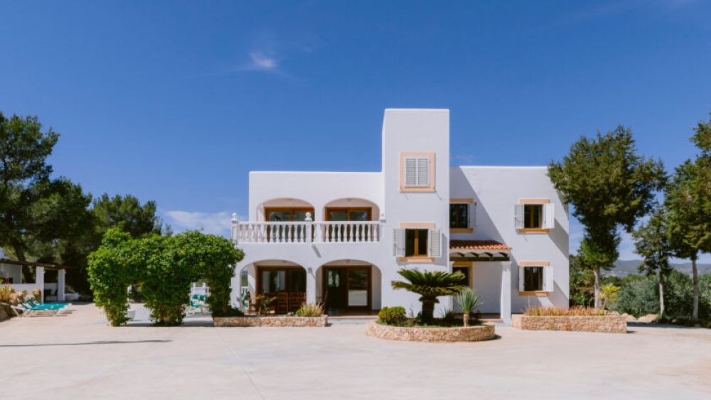 Villa  de 6 habitaciones en San antonio