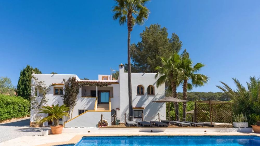Villa with 6 rooms in  San Rafael
