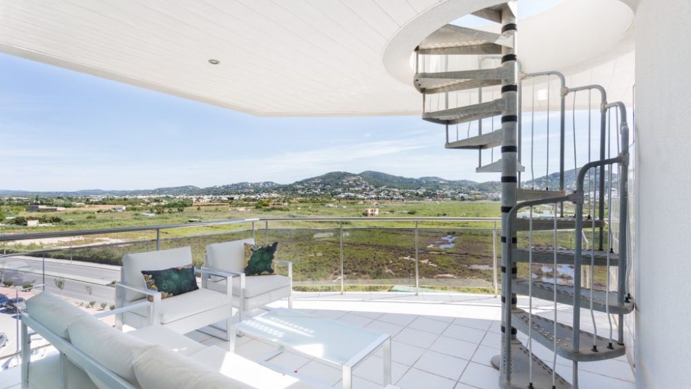 Penthouse with 1 room in Botafoch
