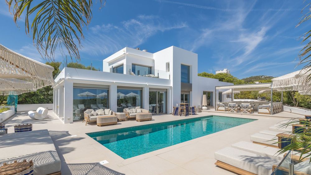 Villa with 5 rooms in Cap martinet