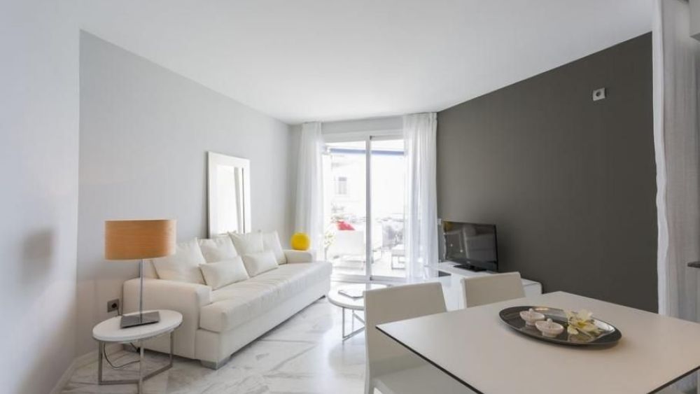 Apartment  with 2 rooms in Botafoch