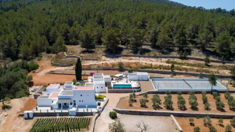 Finca with 7 rooms in Santa eulalia