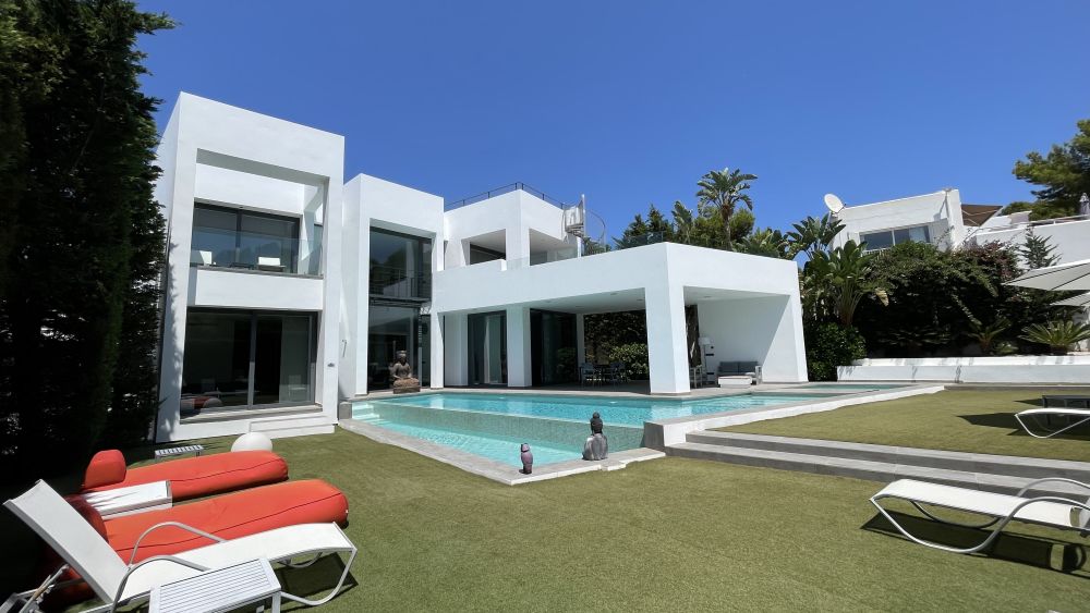 Villa with 4 rooms in Cala leña