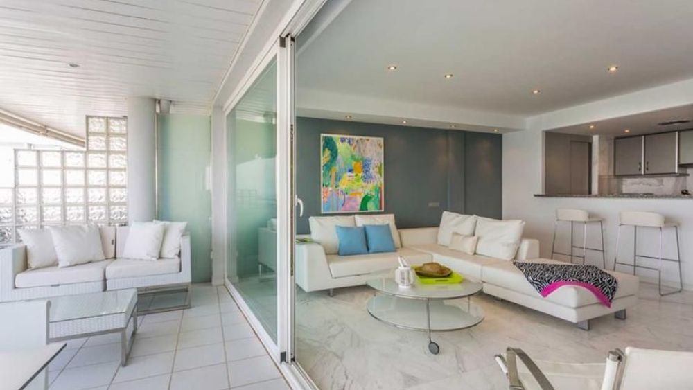 Apartment  with 2 rooms in Paseo maritimo