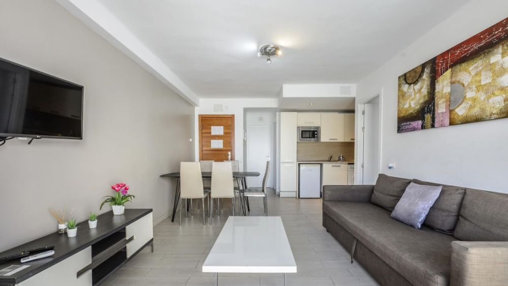Apartamento de 2 habitaciones en Playa den bossa