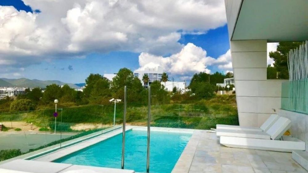 Ground floor with 4 rooms in Talamanca