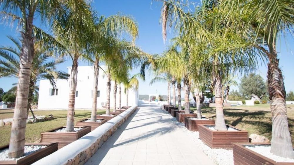 Villa with 6 rooms in Carretera santa eulalia